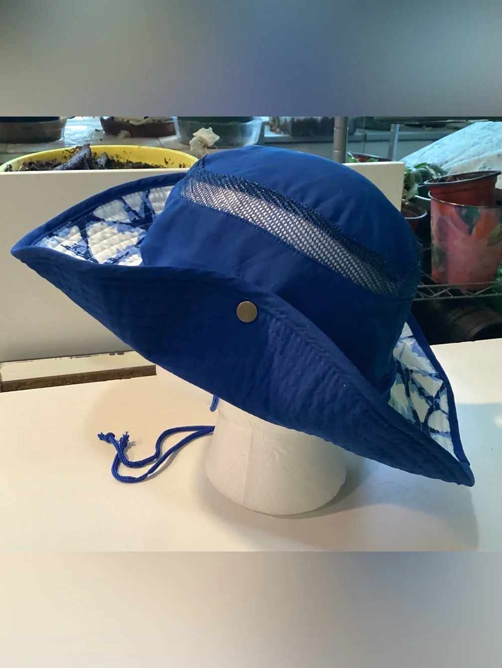 NEW Expert Gardener blue hat.